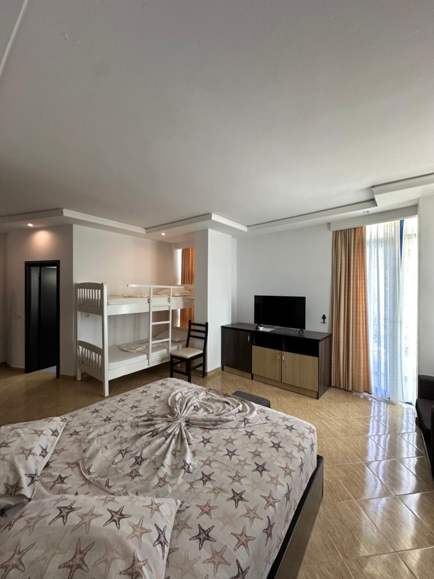 Hotel Zverneci