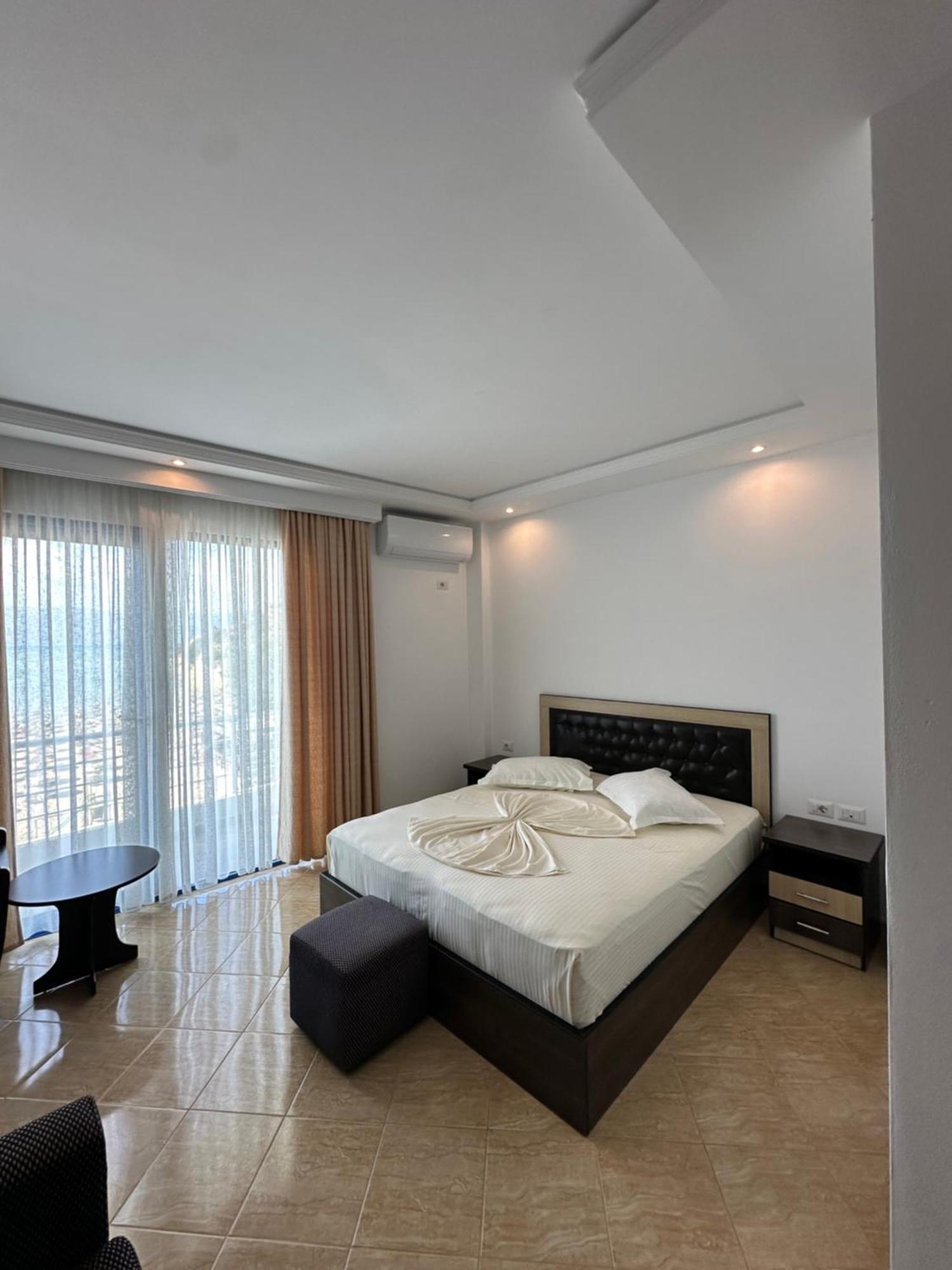 Hotel Zverneci 3*